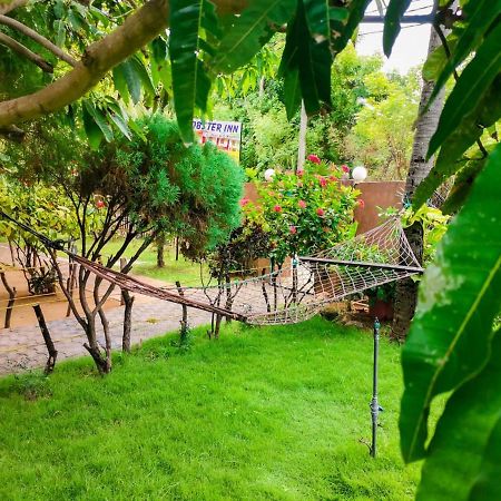 Lobster Inn Trincomalee Ngoại thất bức ảnh
