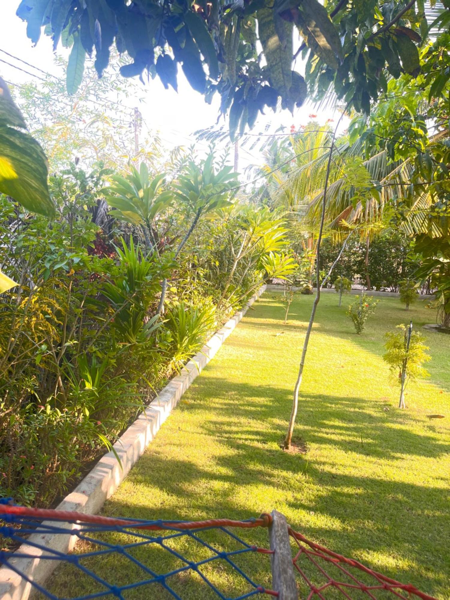 Lobster Inn Trincomalee Ngoại thất bức ảnh