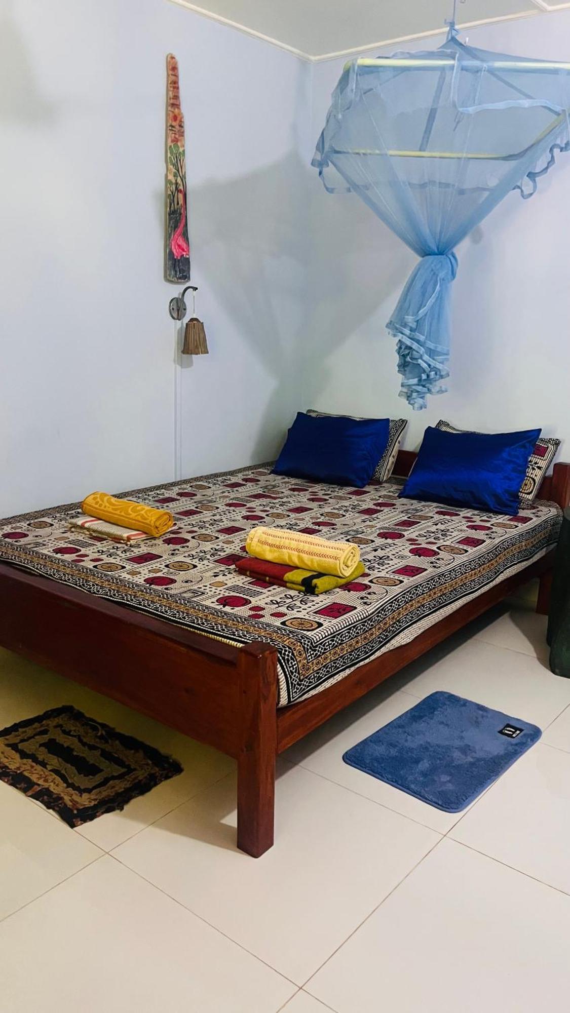 Lobster Inn Trincomalee Ngoại thất bức ảnh