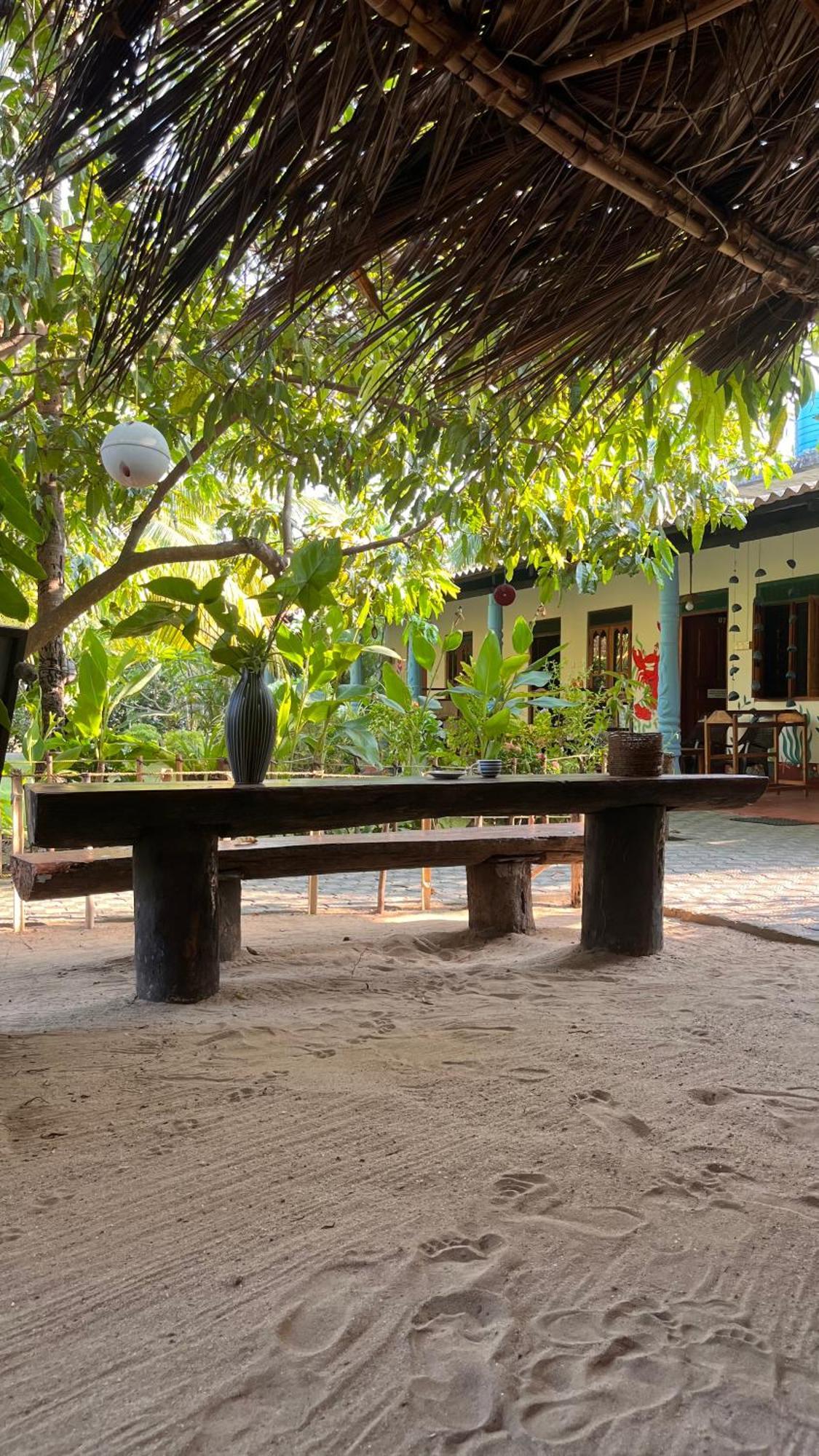 Lobster Inn Trincomalee Ngoại thất bức ảnh